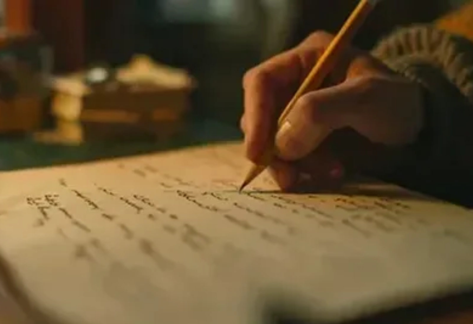 ghostwriting services in UK